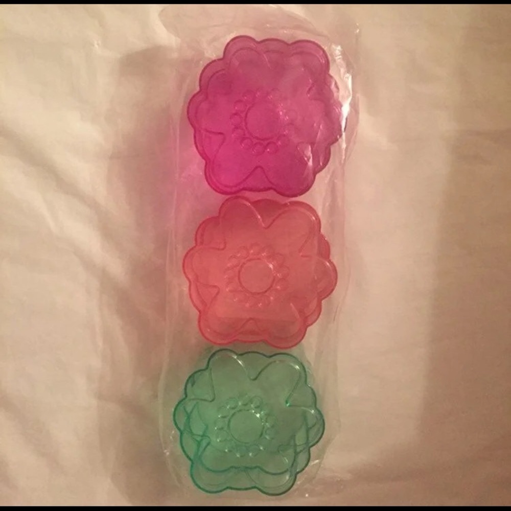 Easter/Party Favors - Colorful Flowers/Butterflies - Picture 2 of 3
